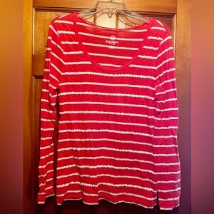 Old Navy Women's Light Red and White Striped Long Sleeve Tee Size Medium